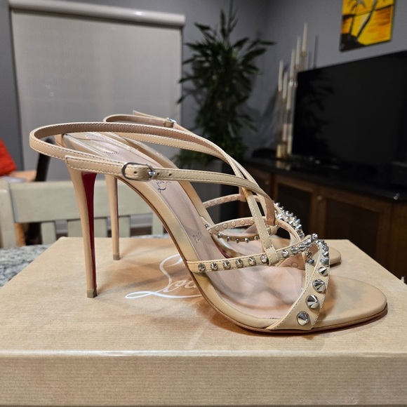NEW Christian Louboutin Tatooshka Spikes Nude Sandals Size 41.5 100mm Heels - Picture 7 of 12